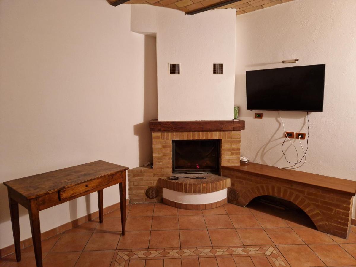 Agriturismo Montepinci Montalcino Esterno foto